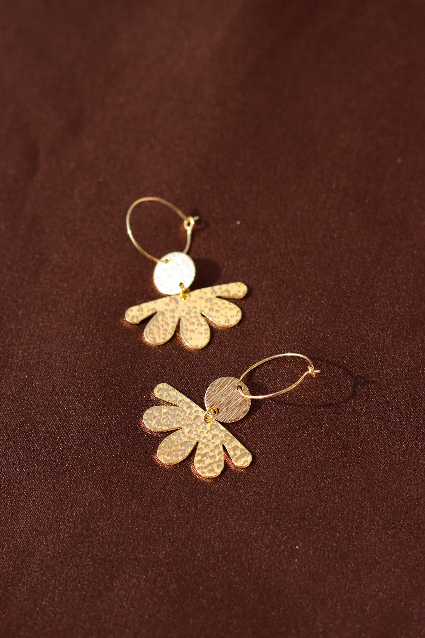 X GOLD-PLATED HALF FLOWER EARRINGS