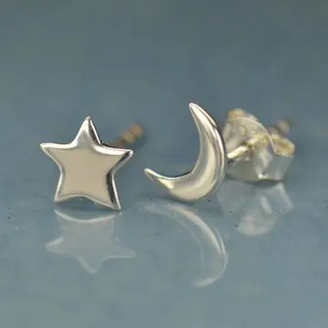 Nina - Star & Moon Earring